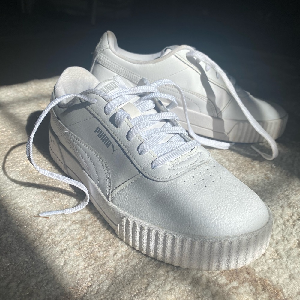 Puma Carina Sneakers